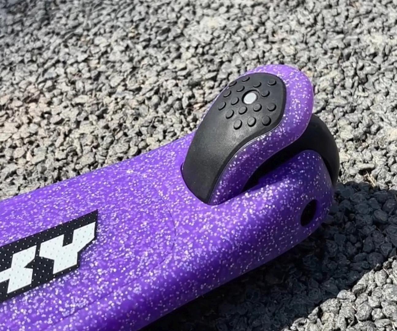 ND18_6249 Milly Mally Scooter Sparky Violet