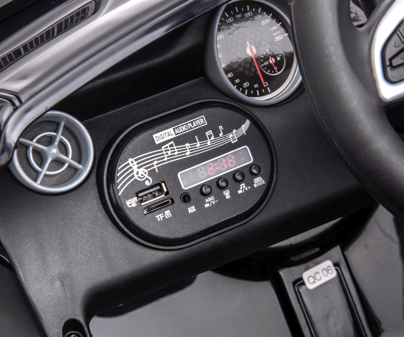 Milly Mally Pojazd na akumulator Mercedes-Benz SLC Black — zdjęcie 9