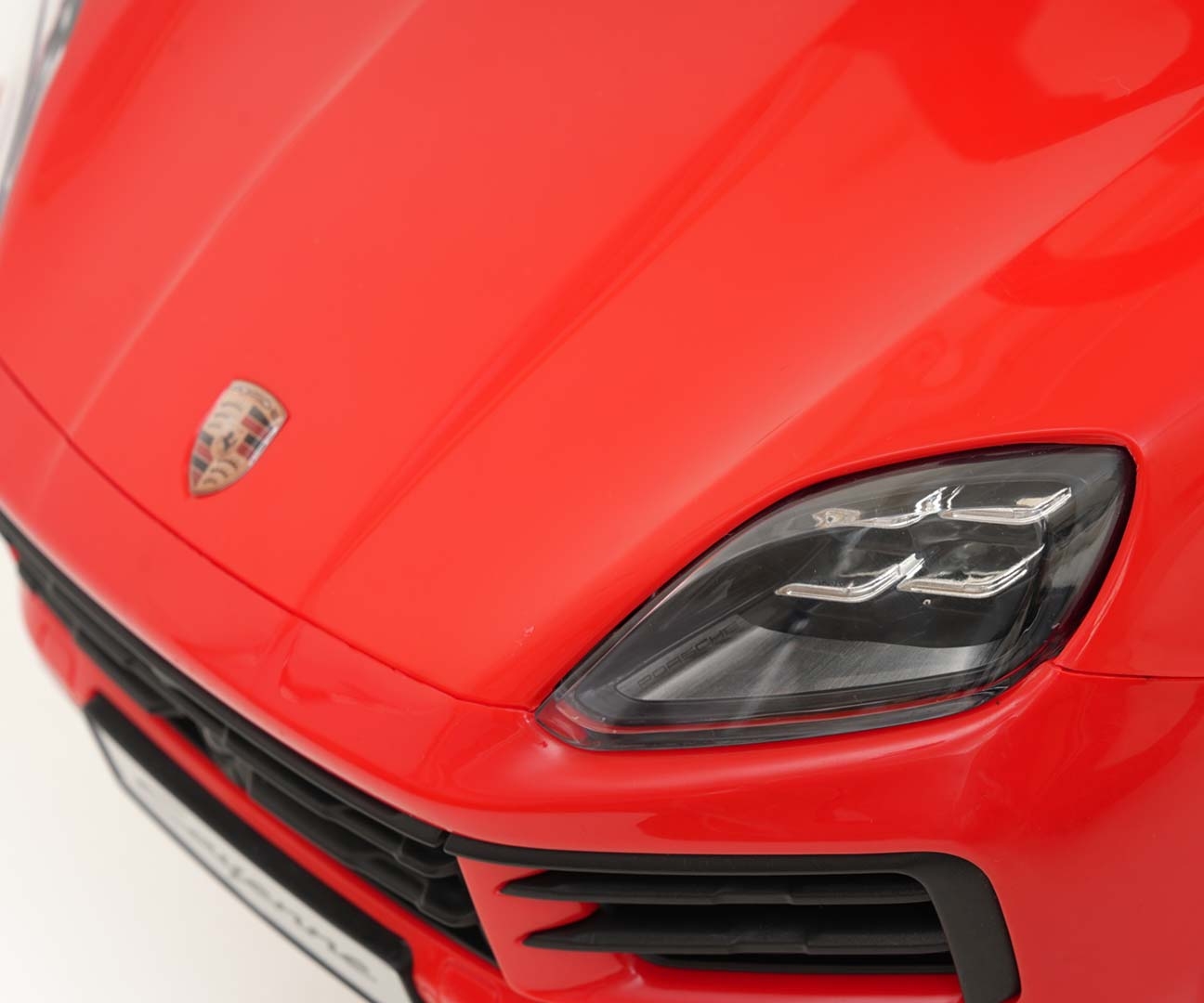 Milly Mally Pojazd z rączką Porsche Cayenne Red — zdjęcie 10